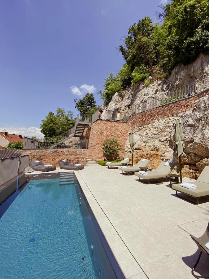 גראץ Kai 36 - Hotel Zwischen Fels Und Fluss מראה חיצוני תמונה The swimming pool at the hotel