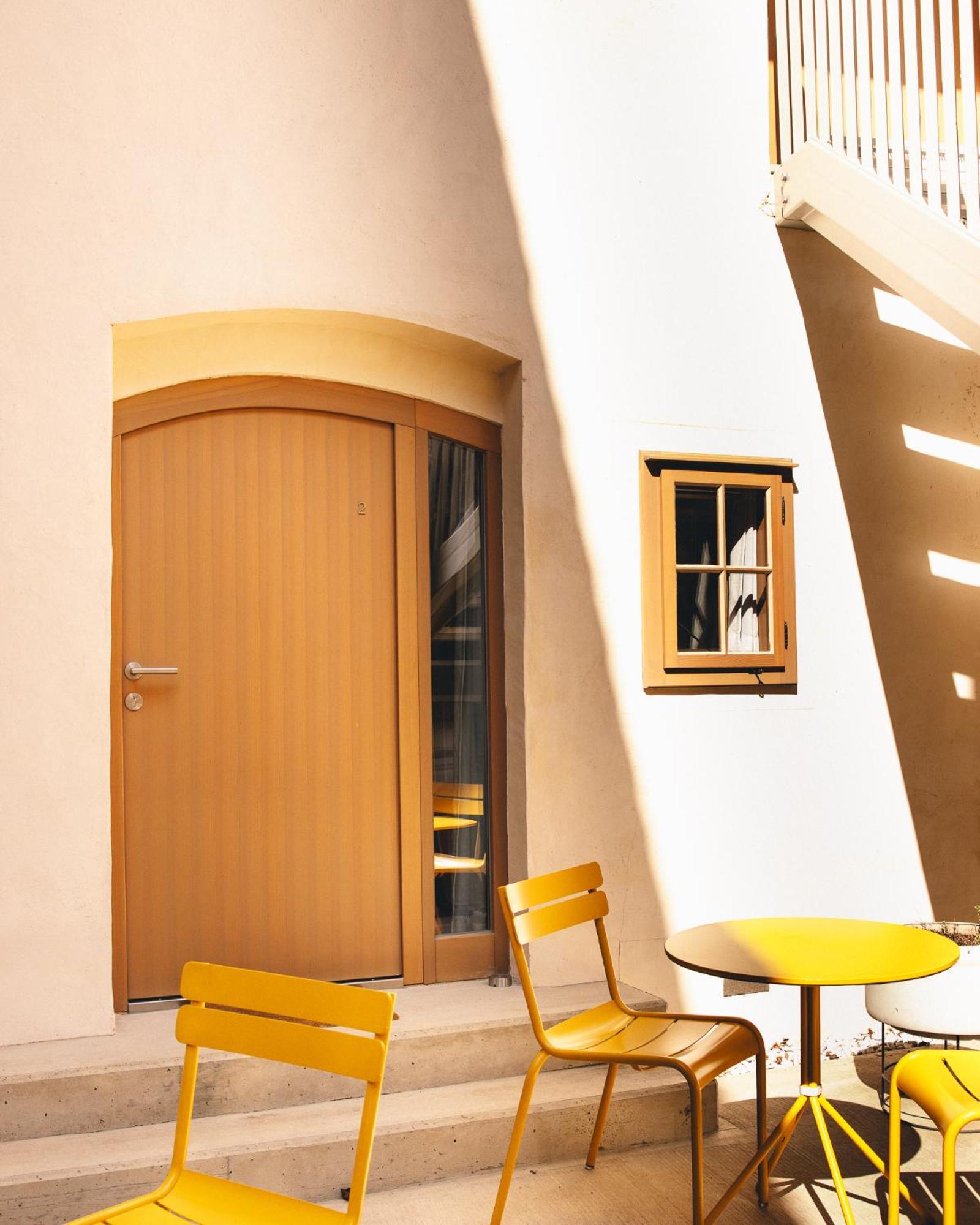 גראץ Kai 36 - Hotel Zwischen Fels Und Fluss מראה חיצוני תמונה A door